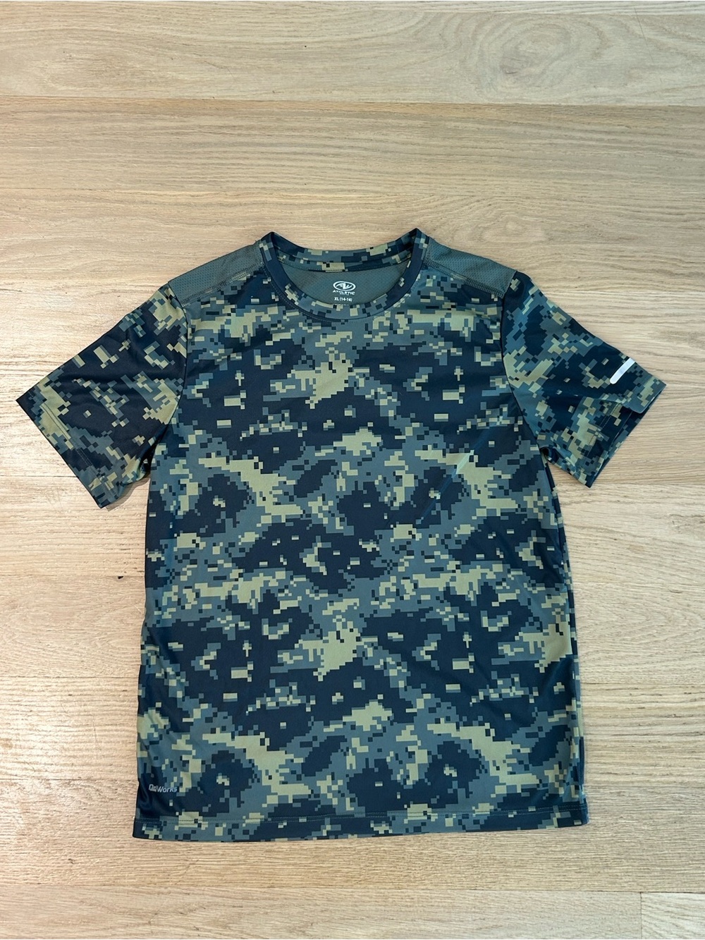 Athletic Works Men’s Short Sleeve Digital Camo Tee - Green/Black